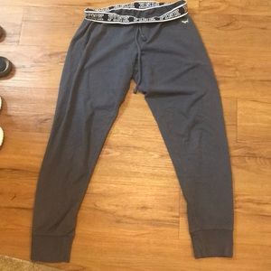 Cute VS sweat pants!